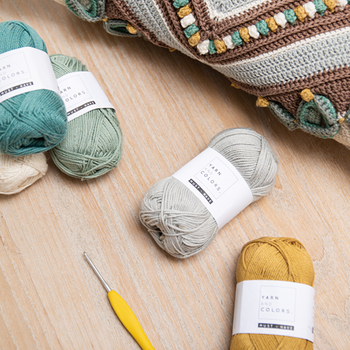 Yarn and Colors Musthave 013 Sunglow Wolplein.nl